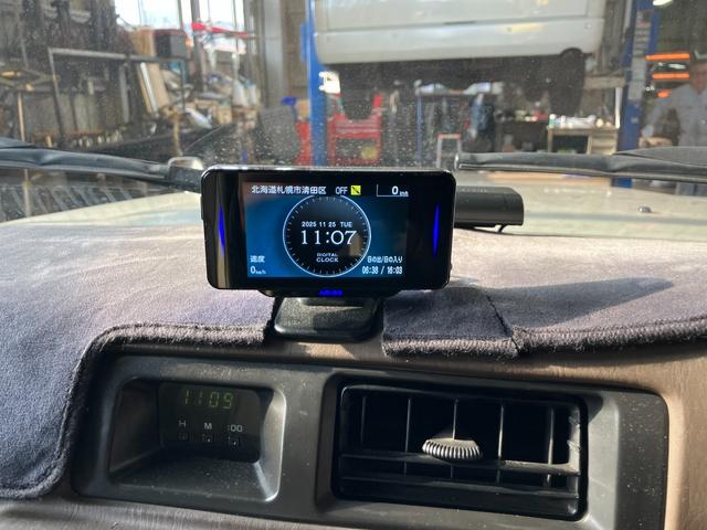 ランドクルーザー80 VXリミテッド 4WD オートクルーズコントロール サンルーフ TV ヘッドライトウォッシャー アルミホイール シートヒーター(24枚目)