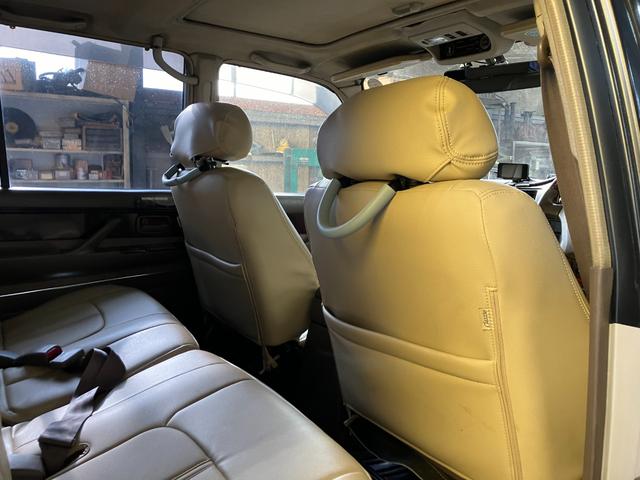 ランドクルーザー80 VXリミテッド 4WD オートクルーズコントロール サンルーフ TV ヘッドライトウォッシャー アルミホイール シートヒーター(30枚目)