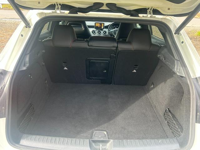 MERCEDES BENZ GLA-CLASS GLA250 4MATIC SPORTS