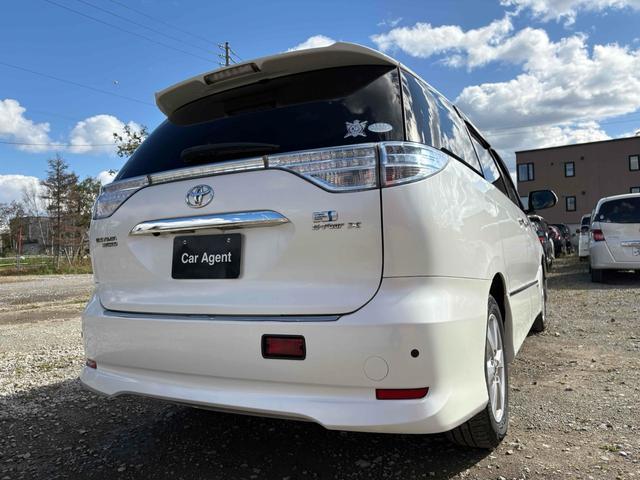 エスティマハイブリッド Ｘ　４ＷＤ　ＥＴＣ　バックカメラ　ナビ　ＴＶ　クリアランスソナー　オートクルーズコントロール　両側電動スライドドア　ＨＩＤ　スマートキー　電動格納ミラー　３列シート　ＣＶＴ　１００Ｖ電源　盗難防止システム（16枚目）
