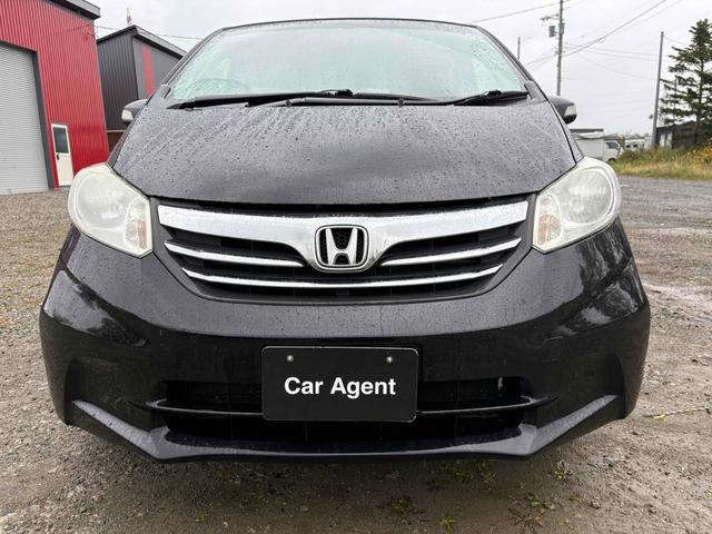 フリード G ジャストセレクション 4WD バックカメラ TV 両側スライド・片側電動 スマートキー 電動格納ミラー 3列シート AT アルミホイール 盗難防止システム 衝突安全ボディ ABS ESC エアコン パワーステアリング(25枚目)