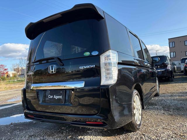 ステップワゴンスパーダ Ｚ　４ＷＤ　ＥＴＣ　バックカメラ　ＴＶ　クリアランスソナー　両側電動スライドドア　ＨＩＤ　スマートキー　アイドリングストップ　電動格納ミラー　後席モニター　３列シート　ＣＶＴ　アルミホイール（23枚目）