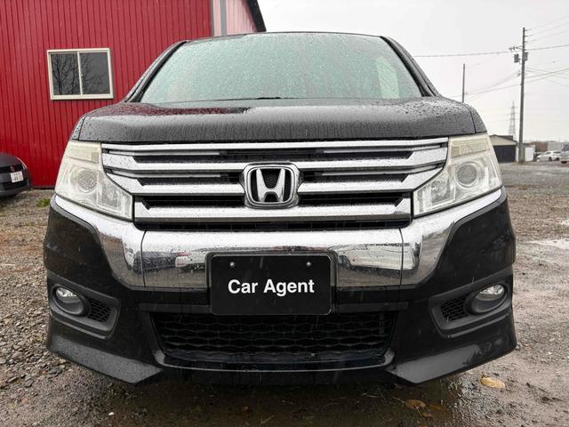 ステップワゴンスパーダ パワーエディション 4WD ETC バックカメラ TV 両側電動スライドドア HID スマートキー アイドリングストップ 3列シート CVT 盗難防止システム 衝突安全ボディ ABS ESC エアコン パワーステアリング(13枚目)