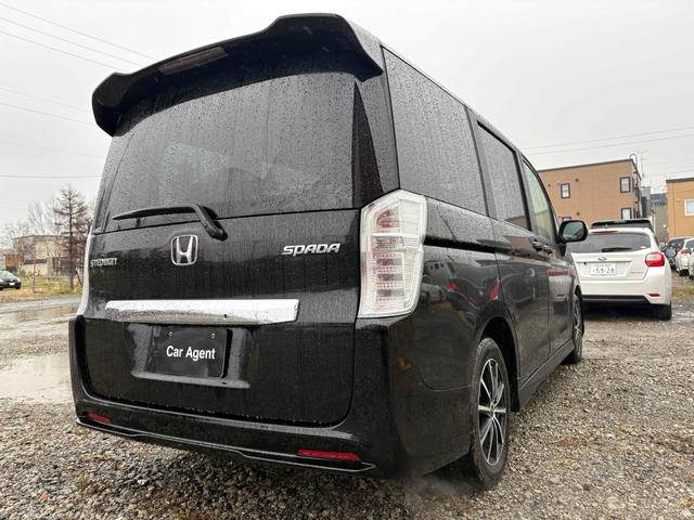 ステップワゴンスパーダ パワーエディション 4WD ETC バックカメラ TV 両側電動スライドドア HID スマートキー アイドリングストップ 3列シート CVT 盗難防止システム 衝突安全ボディ ABS ESC エアコン パワーステアリング(16枚目)