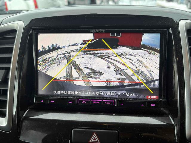 ソリオ Ｓ　４ＷＤ　ＥＴＣ　バックカメラ　ＴＶ　両側電動スライドドア　ＨＩＤ　スマートキー　電動格納ミラー　シートヒーター　フルフラット　ウォークスルー　ＣＶＴ　アルミホイール　盗難防止システム　衝突安全ボディ（5枚目）