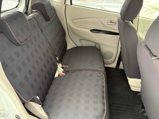 ｅＫワゴン Ｇ　４ＷＤ　バックカメラ　スマートキー　アイドリングストップ　電動格納ミラー　ベンチシート　ＣＶＴ　盗難防止システム　ＡＢＳ　ＣＤ　アルミホイール　衝突安全ボディ　パワーステアリング　パワーウィンドウ（8枚目）