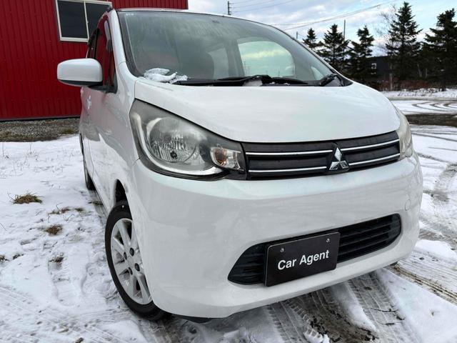 ｅＫワゴン Ｇ　４ＷＤ　バックカメラ　スマートキー　アイドリングストップ　電動格納ミラー　ベンチシート　ＣＶＴ　盗難防止システム　ＡＢＳ　ＣＤ　アルミホイール　衝突安全ボディ　パワーステアリング　パワーウィンドウ（13枚目）