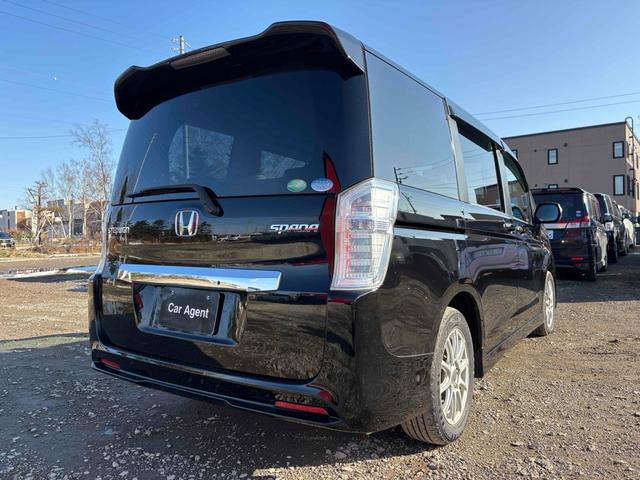 ステップワゴンスパーダ パワーエディション　４ＷＤ　ＥＴＣ　バックカメラ　ＴＶ　両側電動スライドドア　ＨＩＤ　キーレスエントリー　アイドリングストップ　電動格納ミラー　後席モニター　３列シート　ＣＶＴ　アルミホイール　盗難防止システム（19枚目）