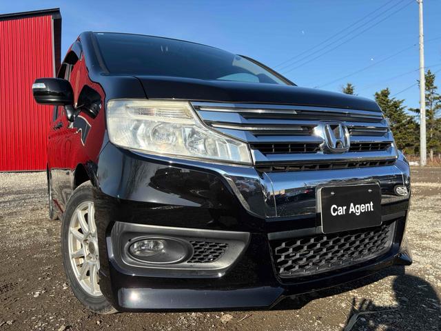 ステップワゴンスパーダ パワーエディション　４ＷＤ　ＥＴＣ　バックカメラ　ＴＶ　両側電動スライドドア　ＨＩＤ　キーレスエントリー　アイドリングストップ　電動格納ミラー　後席モニター　３列シート　ＣＶＴ　アルミホイール　盗難防止システム（26枚目）