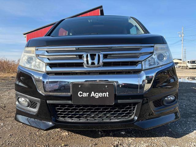 ステップワゴンスパーダ パワーエディション　４ＷＤ　ＥＴＣ　バックカメラ　ＴＶ　両側電動スライドドア　ＨＩＤ　キーレスエントリー　アイドリングストップ　電動格納ミラー　後席モニター　３列シート　ＣＶＴ　アルミホイール　盗難防止システム（27枚目）