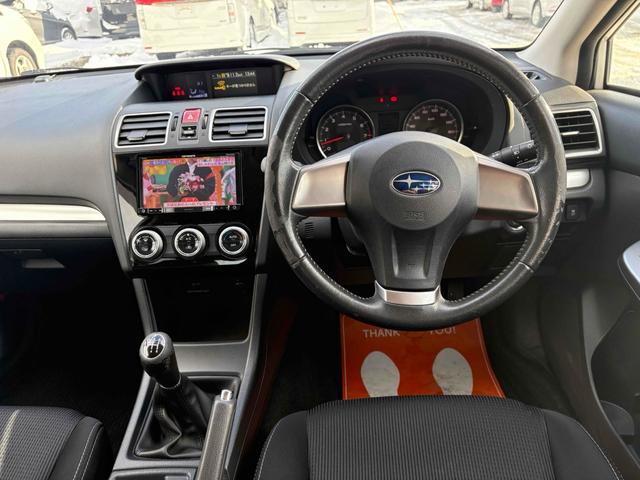 インプレッサG4 1.6i-L 4WD ETC バックカメラ TV アルミホイール MT スマートキー 盗難防止システム ABS ESC エアコン パワーステアリング パワーウィンドウ(3枚目)