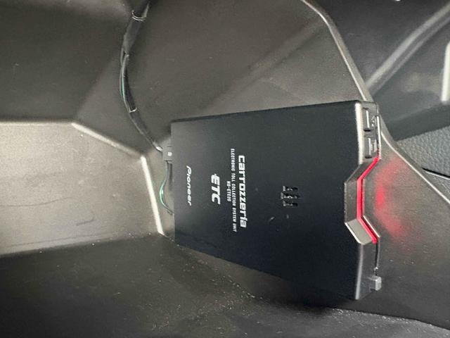 インプレッサG4 1.6i-L 4WD ETC バックカメラ TV アルミホイール MT スマートキー 盗難防止システム ABS ESC エアコン パワーステアリング パワーウィンドウ(6枚目)