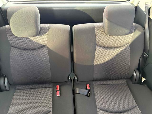 セレナ ハイウェイスター 4WD ETC バックカメラ TV オートクルーズコントロール 両側電動スライドドア スマートキー アイドリングストップ 電動格納ミラー 後席モニター 3列シート ウォークスルー CVT(12枚目)