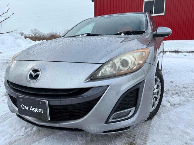 アクセラスポーツ １５Ｃ　ＴＶ　アルミホイール　キーレスエントリー　ＣＶＴ　盗難防止システム　衝突安全ボディ　ＡＢＳ　エアコン　パワーステアリング　パワーウィンドウ（10枚目）