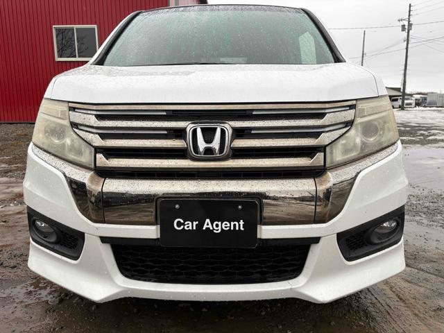 ステップワゴンスパーダ Ｚ　クールスピリット　４ＷＤ　ＥＴＣ　バックカメラ　ＴＶ　オートクルーズコントロール　両側電動スライドドア　ＨＩＤ　スマートキー　アイドリングストップ　３列シート　ＣＶＴ　アルミホイール　盗難防止システム　衝突安全ボディ（22枚目）