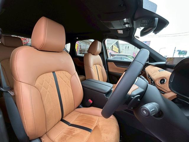 ＣＸ－６０ ＸＤ－ハイブリッド　プレミアムスポーツ　マツダコネクトナビＴＶ／ＢＯＳＥサウンド／パノラマサンルーフ／３６０度モニター／茶革／ＬＥＤヘッドライト／シートヒーター／シートエアコン／ワイヤレス充電／ステアリングヒーター／レーダークルーズ／ＥＴＣ（10枚目）