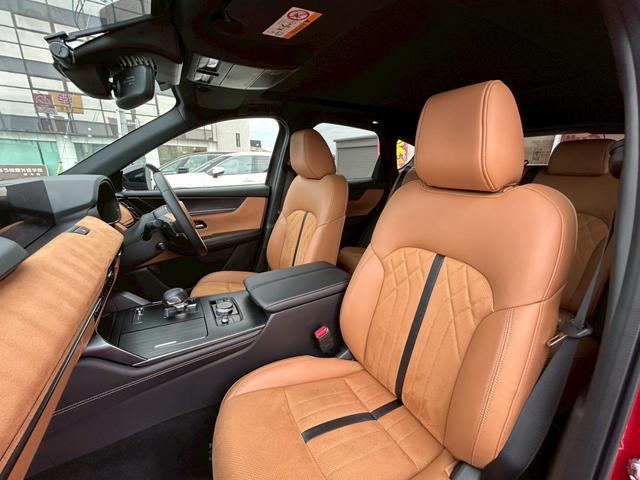 ＣＸ－６０ ＸＤ－ハイブリッド　プレミアムスポーツ　マツダコネクトナビＴＶ／ＢＯＳＥサウンド／パノラマサンルーフ／３６０度モニター／茶革／ＬＥＤヘッドライト／シートヒーター／シートエアコン／ワイヤレス充電／ステアリングヒーター／レーダークルーズ／ＥＴＣ（12枚目）