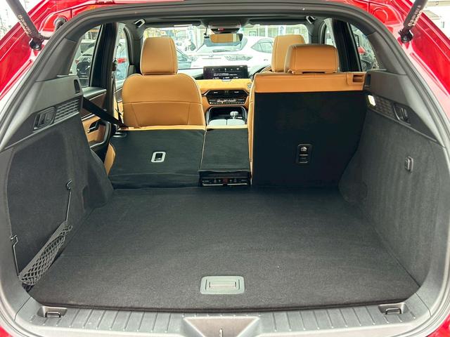 ＣＸ－６０ ＸＤ－ハイブリッド　プレミアムスポーツ　マツダコネクトナビＴＶ／ＢＯＳＥサウンド／パノラマサンルーフ／３６０度モニター／茶革／ＬＥＤヘッドライト／シートヒーター／シートエアコン／ワイヤレス充電／ステアリングヒーター／レーダークルーズ／ＥＴＣ（47枚目）