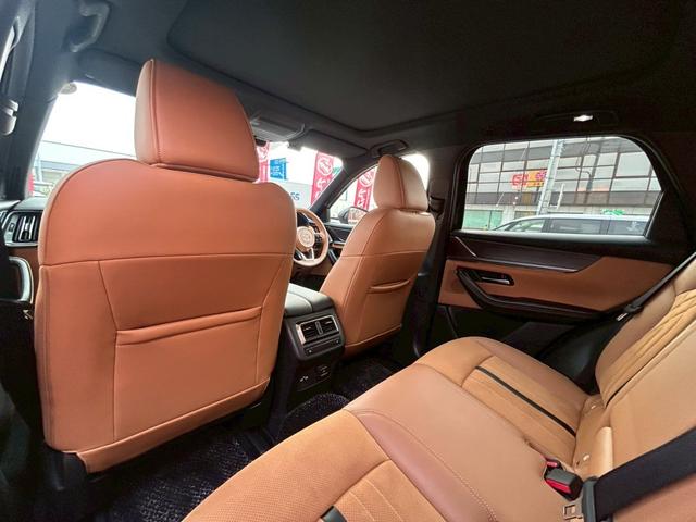 ＣＸ－６０ ＸＤ－ハイブリッド　プレミアムスポーツ　マツダコネクトナビＴＶ／ＢＯＳＥ／パノラマサンルーフ／３６０度モニター／茶革／ＬＥＤヘッドライト／シートヒーター／シートエアコン／ワイヤレス充電／ステアリングヒーター／レーダークルーズ／ＥＴＣ／（41枚目）