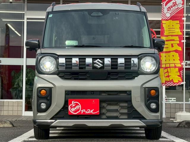 スペーシアギア ハイブリッドＸＺ　全方位モニター付９インチナビ／フルセグＴＶ／ドラレコ／両側パワースライドドア／セーフティサポート／ヘッドアップディスプレイ／ＬＥＤヘッドライト／シートヒーター／ステアリングヒーター／ＥＴＣ／ＵＳＢ（2枚目）