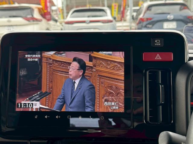 スペーシアギア ハイブリッドＸＺ　全方位モニター付９インチナビ／フルセグＴＶ／ドラレコ／両側パワースライドドア／セーフティサポート／ヘッドアップディスプレイ／ＬＥＤヘッドライト／シートヒーター／ステアリングヒーター／ＥＴＣ／ＵＳＢ（5枚目）