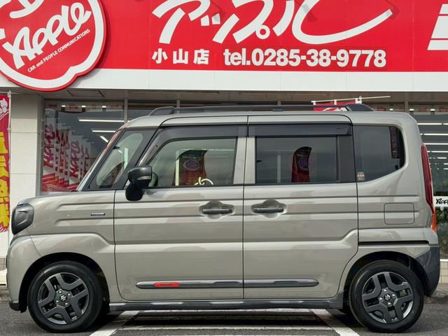 スペーシアギア ハイブリッドＸＺ　全方位モニター付９インチナビ／フルセグＴＶ／ドラレコ／両側パワースライドドア／セーフティサポート／ヘッドアップディスプレイ／ＬＥＤヘッドライト／シートヒーター／ステアリングヒーター／ＥＴＣ／ＵＳＢ（17枚目）