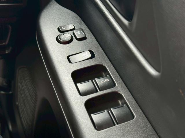 スペーシアギア ハイブリッドＸＺ　全方位モニター付９インチナビ／フルセグＴＶ／ドラレコ／両側パワースライドドア／セーフティサポート／ヘッドアップディスプレイ／ＬＥＤヘッドライト／シートヒーター／ステアリングヒーター／ＥＴＣ／ＵＳＢ（37枚目）