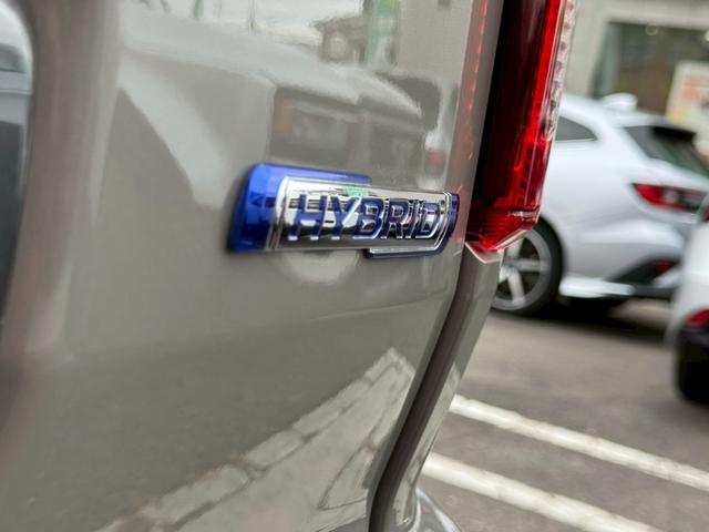 スペーシアギア ハイブリッドＸＺ　全方位モニター付９インチナビ／フルセグＴＶ／ドラレコ／両側パワースライドドア／セーフティサポート／ヘッドアップディスプレイ／ＬＥＤヘッドライト／シートヒーター／ステアリングヒーター／ＥＴＣ／ＵＳＢ（65枚目）