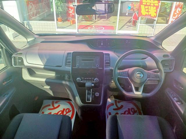 セレナ Ｂ　インテリジェントアラウンドビューモニター／全方位運転支援システム／クルーズコントロール／インテリジェントキー／プッシュエンジンスターター／ハロゲンヘッドランプ／オートライト／ハイビームアシスト／（4枚目）