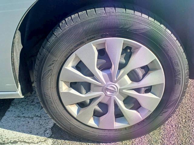 セレナ Ｂ　インテリジェントアラウンドビューモニター／全方位運転支援システム／クルーズコントロール／インテリジェントキー／プッシュエンジンスターター／ハロゲンヘッドランプ／オートライト／ハイビームアシスト／（48枚目）