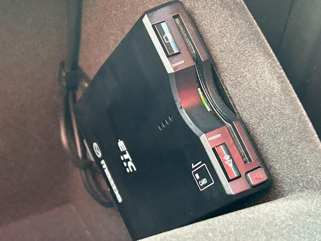 CX-5 XD エクスクルーシブモード BOSEサウンド/全方位カメラ/マツダコネクト/フルセグTV/ディープレッド革/シートベンチレーション/パワーシート/パワーバックドア/ヘッドアップディスプレイ/レーダークルコン/衝突被害軽減/LED(10枚目)