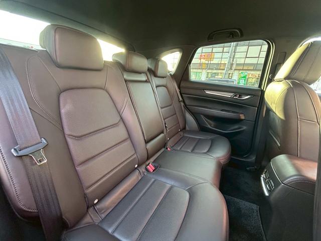 CX-5 XD エクスクルーシブモード BOSEサウンド/全方位カメラ/マツダコネクト/フルセグTV/ディープレッド革/シートベンチレーション/パワーシート/パワーバックドア/ヘッドアップディスプレイ/レーダークルコン/衝突被害軽減/LED(16枚目)