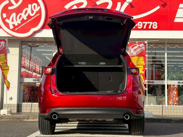 CX-5 XD エクスクルーシブモード BOSEサウンド/全方位カメラ/マツダコネクト/フルセグTV/ディープレッド革/シートベンチレーション/パワーシート/パワーバックドア/ヘッドアップディスプレイ/レーダークルコン/衝突被害軽減/LED(28枚目)