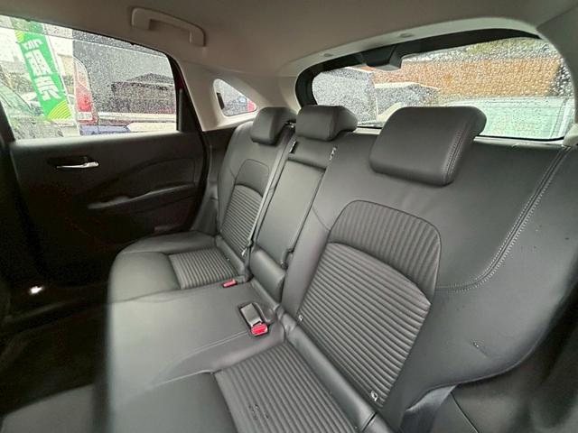 オーラ Ｇ　ＦＯＵＲ　レザーエディション　プロパイロット／ＢＯＳＥ／純正コネクトナビ／フルセグＴＶ／アラウンドビューモニター／インテリジェントルームミラー／シートヒーター／ステアリングヒーター／ＬＥＤヘッドライト／ＥＴＣ２．０／ワイヤレス充電（12枚目）