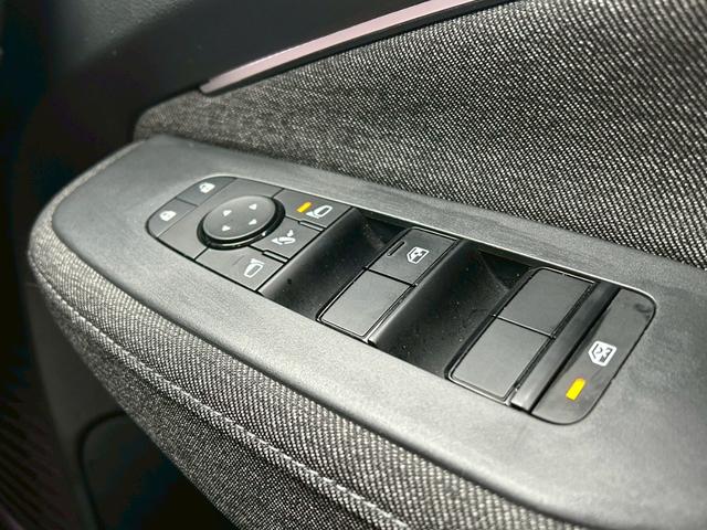 オーラ Ｇ　ＦＯＵＲ　レザーエディション　プロパイロット／ＢＯＳＥ／純正コネクトナビ／フルセグＴＶ／アラウンドビューモニター／インテリジェントルームミラー／シートヒーター／ステアリングヒーター／ＬＥＤヘッドライト／ＥＴＣ２．０／ワイヤレス充電（50枚目）