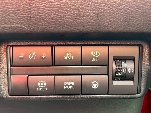 eKクロス EV P マイパイロット/純正スマートフォン連携ナビ/フルセグTV/全方位カメラ/デジタルインナーミラー/マイパイロットパーキング/シートヒーター/ステアヒーター/ETC/LEDライト/衝突被害軽減ブレーキ(10枚目)