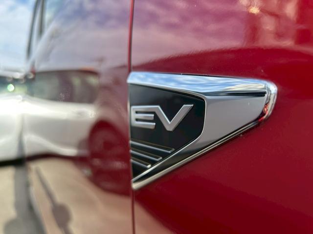 eKクロス EV P マイパイロット/純正スマートフォン連携ナビ/フルセグTV/全方位カメラ/デジタルインナーミラー/マイパイロットパーキング/シートヒーター/ステアヒーター/ETC/LEDライト/衝突被害軽減ブレーキ(55枚目)