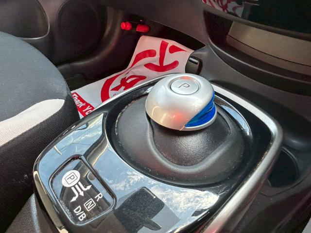 ノート ｅ－パワー　Ｂ　ナビ／バックカメラ／Ｂｌｕｅｔｏｏｔｈ／エマージェンシーブレーキ／インテリジェントキー／プッシュスタート／車検整備付き／アップルあんしんライト保証１年付き／（7枚目）