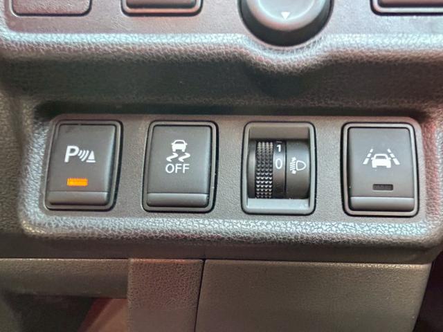 ノート ｅ－パワー　Ｂ　ナビ／バックカメラ／Ｂｌｕｅｔｏｏｔｈ／エマージェンシーブレーキ／インテリジェントキー／プッシュスタート／車検整備付き／アップルあんしんライト保証１年付き／（9枚目）