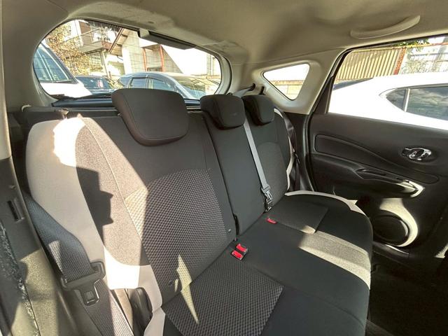 ノート ｅ－パワー　Ｂ　ナビ／バックカメラ／Ｂｌｕｅｔｏｏｔｈ／エマージェンシーブレーキ／インテリジェントキー／プッシュスタート／車検整備付き／アップルあんしんライト保証１年付き／（12枚目）