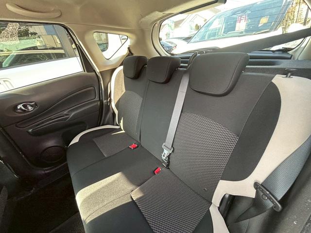 ノート ｅ－パワー　Ｂ　ナビ／バックカメラ／Ｂｌｕｅｔｏｏｔｈ／エマージェンシーブレーキ／インテリジェントキー／プッシュスタート／車検整備付き／アップルあんしんライト保証１年付き／（14枚目）