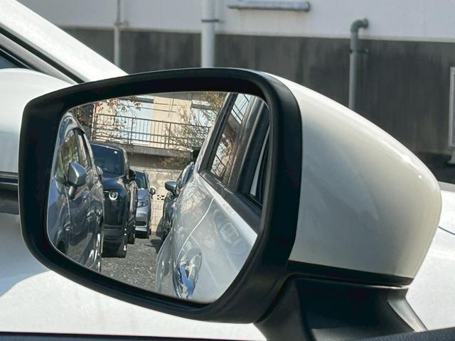 ノート ｅ－パワー　Ｂ　ナビ／バックカメラ／Ｂｌｕｅｔｏｏｔｈ／エマージェンシーブレーキ／インテリジェントキー／プッシュスタート／車検整備付き／アップルあんしんライト保証１年付き／（50枚目）