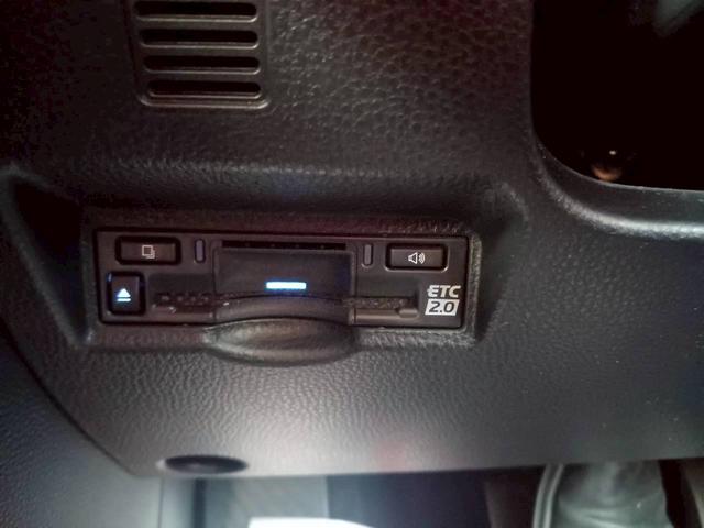 ヴォクシー Ｓ－Ｚ　両側パワースライドドア／１０．５インチディスプレイオーディオ／ＴＶ／バックカメラ／セーフティセンス／ＬＥＤヘッドライト／シートヒーター／ＥＴＣ２．０／１７インチ純正ＡＷ／走行距離１２９６３ｋｍ／（11枚目）