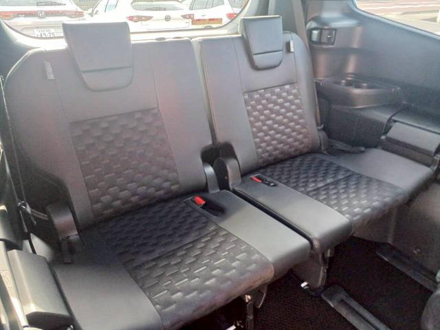 ヴォクシー Ｓ－Ｚ　両側パワースライドドア／１０．５インチディスプレイオーディオ／ＴＶ／バックカメラ／セーフティセンス／ＬＥＤヘッドライト／シートヒーター／ＥＴＣ２．０／１７インチ純正ＡＷ／走行距離１２９６３ｋｍ／（14枚目）