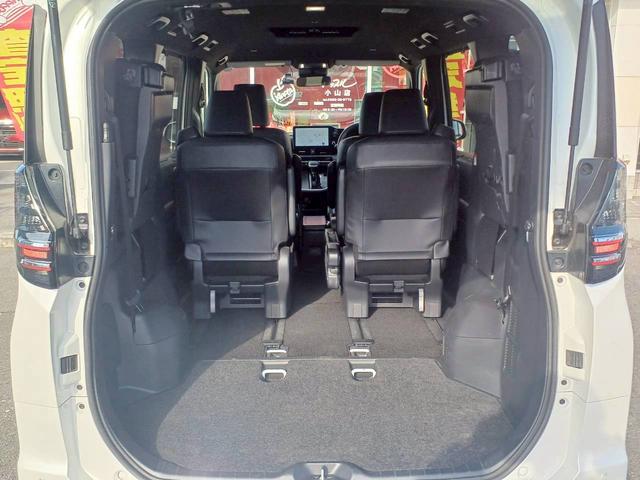 ヴォクシー Ｓ－Ｚ　両側パワースライドドア／１０．５インチディスプレイオーディオ／ＴＶ／バックカメラ／セーフティセンス／ＬＥＤヘッドライト／シートヒーター／ＥＴＣ２．０／１７インチ純正ＡＷ／走行距離１２９６３ｋｍ／（22枚目）