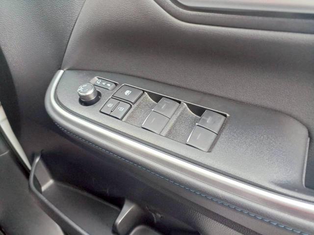 ヴォクシー Ｓ－Ｚ　両側パワースライドドア／１０．５インチディスプレイオーディオ／ＴＶ／バックカメラ／セーフティセンス／ＬＥＤヘッドライト／シートヒーター／ＥＴＣ２．０／１７インチ純正ＡＷ／走行距離１２９６３ｋｍ／（42枚目）