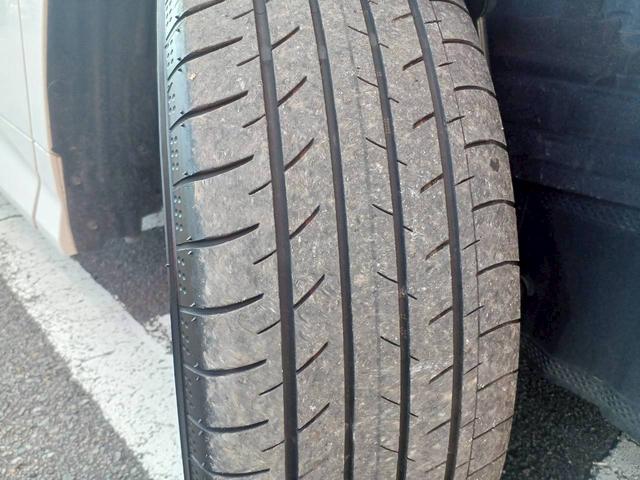 ヴォクシー Ｓ－Ｚ　両側パワースライドドア／１０．５インチディスプレイオーディオ／ＴＶ／バックカメラ／セーフティセンス／ＬＥＤヘッドライト／シートヒーター／ＥＴＣ２．０／１７インチ純正ＡＷ／走行距離１２９６３ｋｍ／（54枚目）