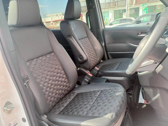 ヴォクシー Ｓ－Ｚ　両側パワースライドドア／１０．５インチディスプレイオーディオ／ＴＶ／バックカメラ／セーフティセンス／ＬＥＤヘッドライト／シートヒーター／ＥＴＣ２．０／１７インチ純正ＡＷ／走行距離１０９５７ｋｍ／（11枚目）