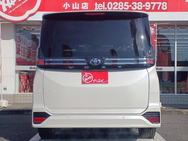 ヴォクシー Ｓ－Ｚ　両側パワースライドドア／１０．５インチディスプレイオーディオ／ＴＶ／バックカメラ／セーフティセンス／ＬＥＤヘッドライト／シートヒーター／ＥＴＣ２．０／１７インチ純正ＡＷ／走行距離１０９５７ｋｍ／（18枚目）