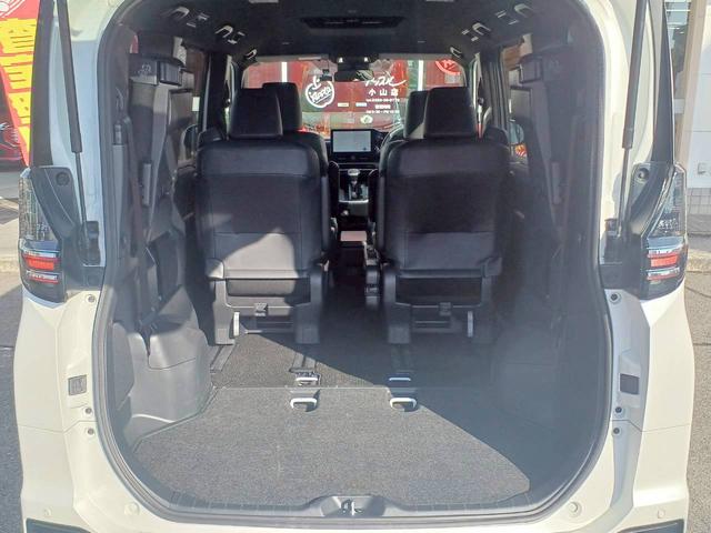 ヴォクシー Ｓ－Ｚ　両側パワースライドドア／１０．５インチディスプレイオーディオ／ＴＶ／バックカメラ／セーフティセンス／ＬＥＤヘッドライト／シートヒーター／ＥＴＣ２．０／１７インチ純正ＡＷ／走行距離１０９５７ｋｍ／（21枚目）